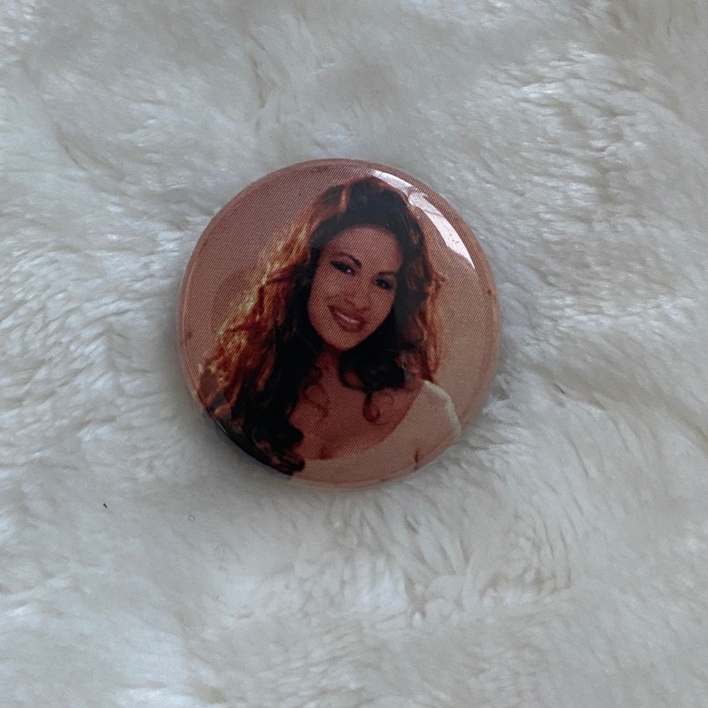 Selena Quintanilla Pin